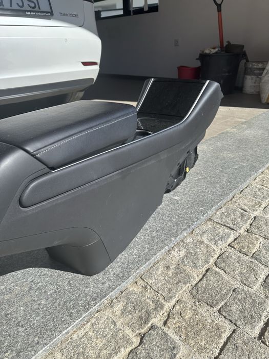 Consola central tesla model 3 / Y