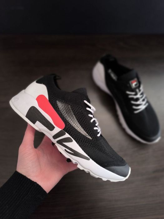 Sale Fila 41-45 р Кросівки кеди крассовки білі чорні піна підошва