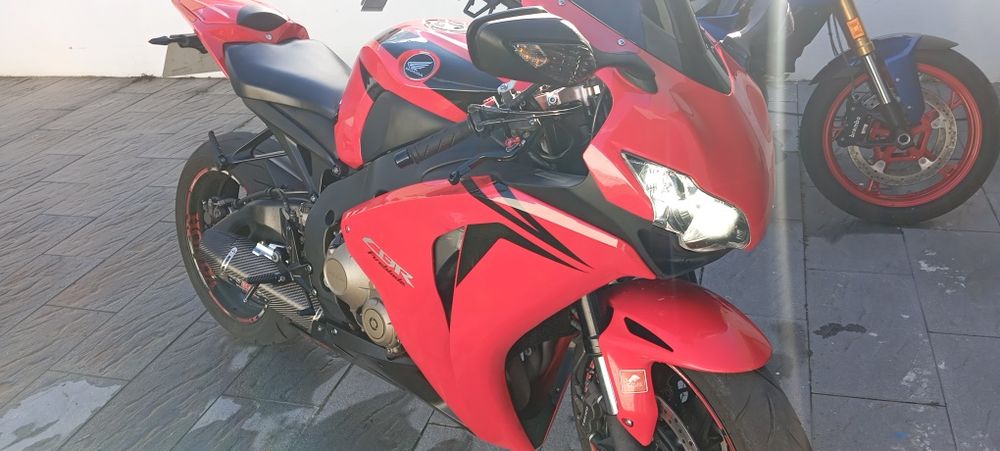 HONDA CBR 1000rr sc59 2010