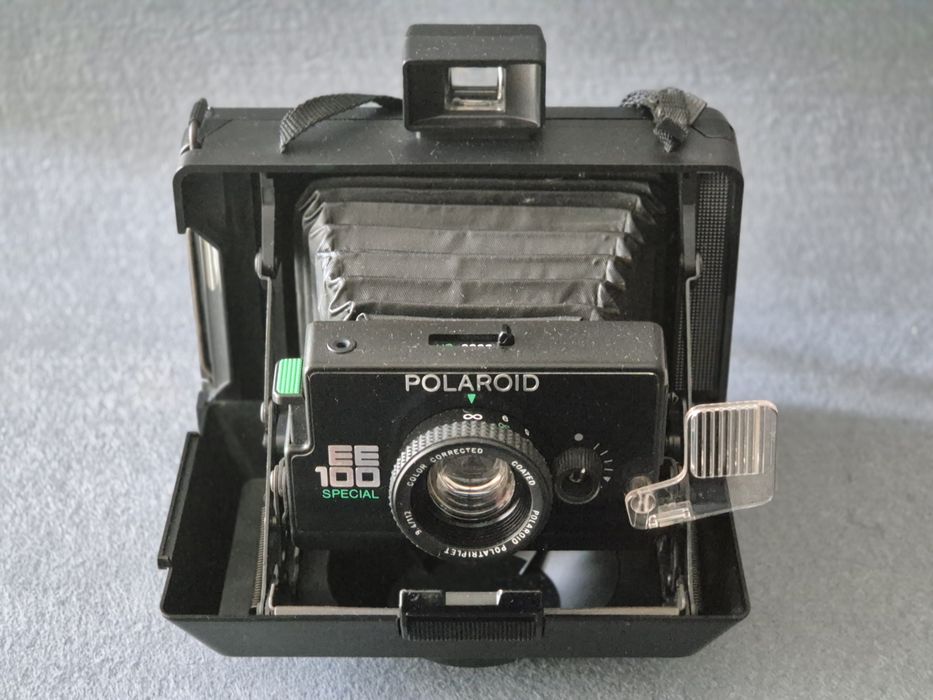 Polaroid - Câmera  Analógica EE 100 Special