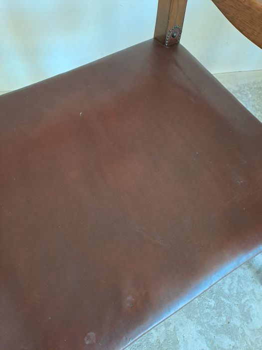 Krzesła drewniane fotele tron