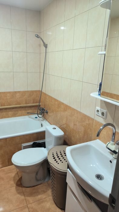 ГОТОВИЙ БІЗНЕС НА ТРАСІ. Земля + будинок. 18 соток на червоній лінії.