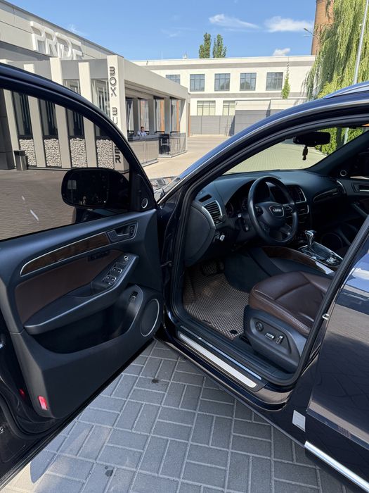 Audi Q5 2017, модельный ряд 2016год