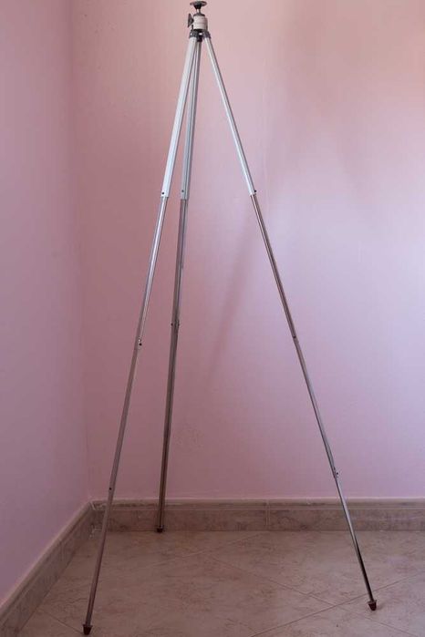 Tripé vintage Bilora