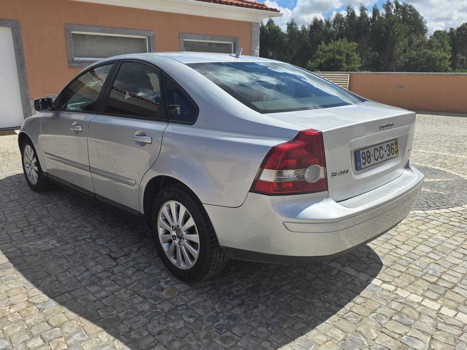 Volvo S40 - 2.0 D - 2006