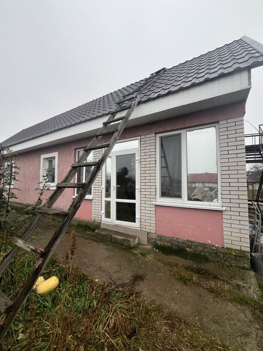 24 км від Житомира в напрямку Рівного продаж будинку