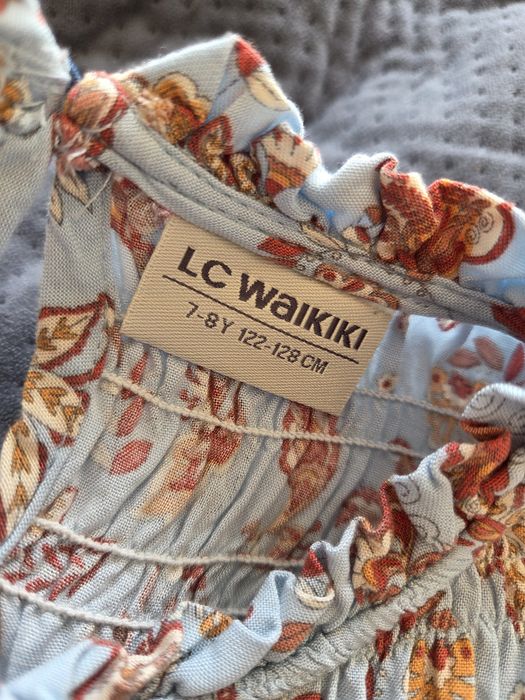 Sukienka wiskoza LC Waikiki r.122-128cm 7-8lat