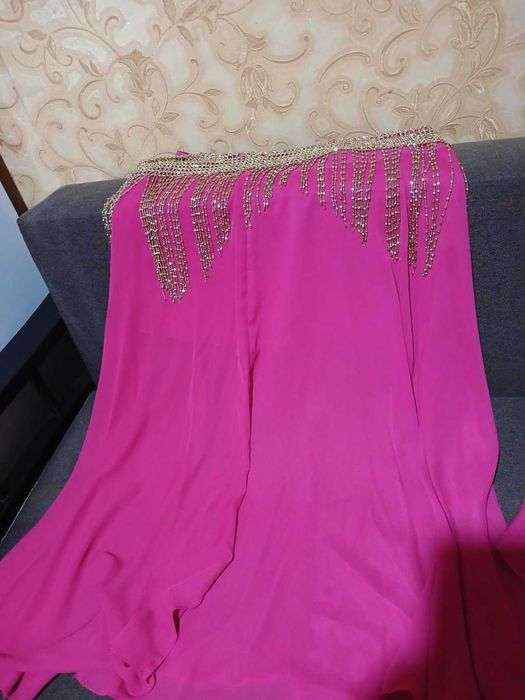 Костюм для восточных танцев (розовый шёлк)