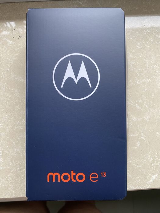 Motorola Moto e13