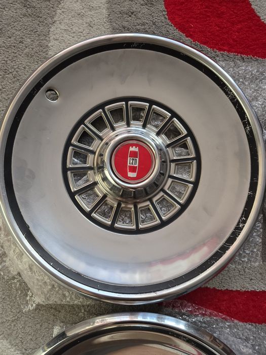 Kołpaki Hubcaps 15" Ford LTD Zabytek