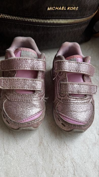 Кроссовки Puma на девочку