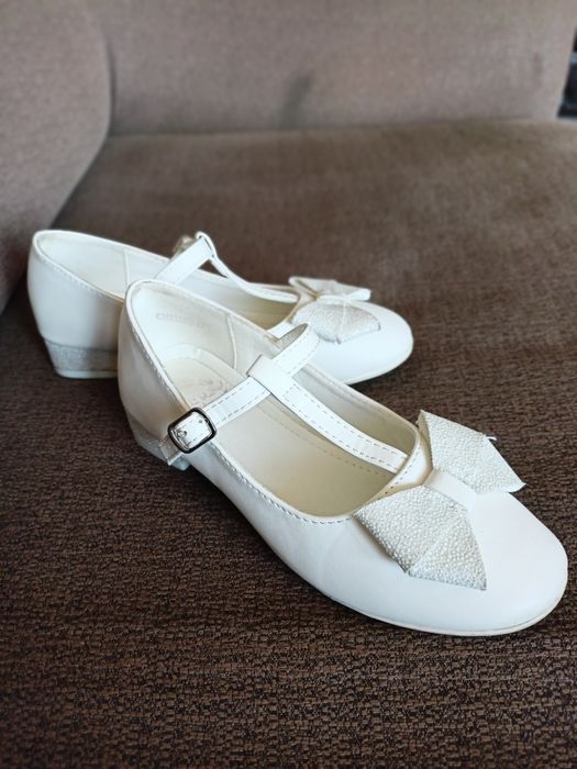 Buty dziewczęce komunijne