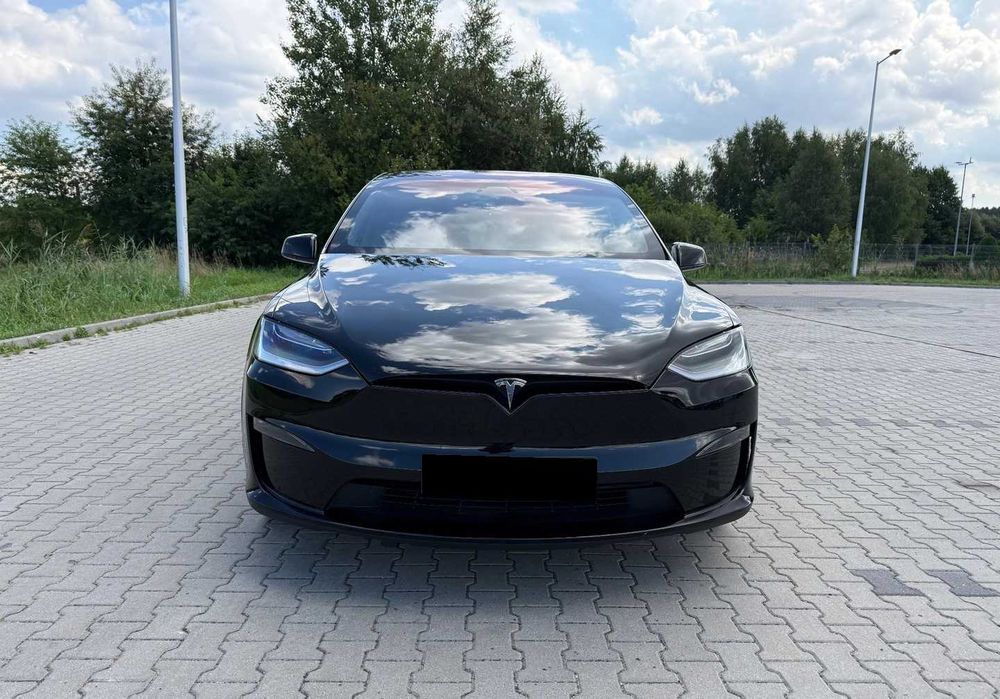 Tesla Model X 2023