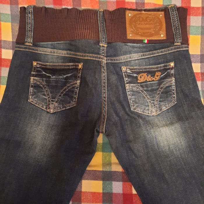 Джинсы  женские .