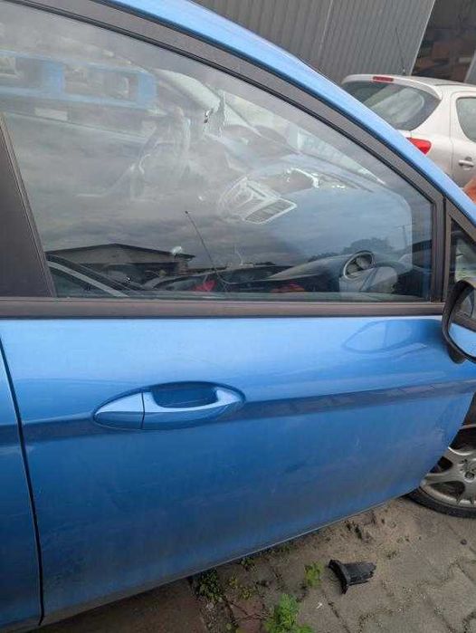 Drzwi przód przednie prawe Ford Fiesta MK7 99 5D