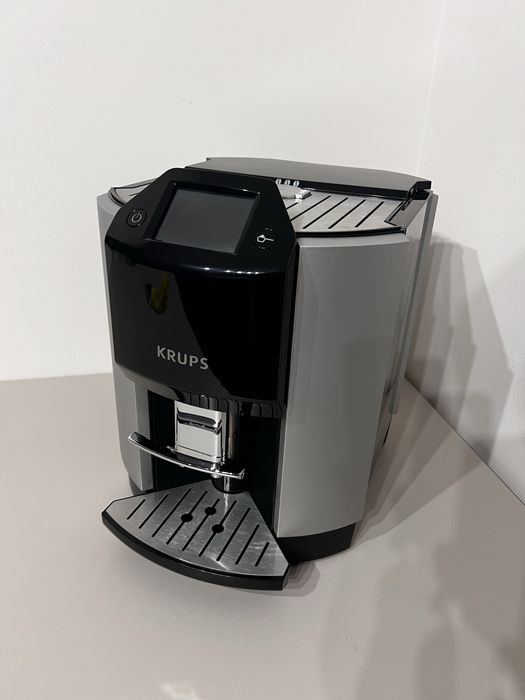 Ekspres do kawy KRUPS EA9000 jak nowy odbudowany od podstaw