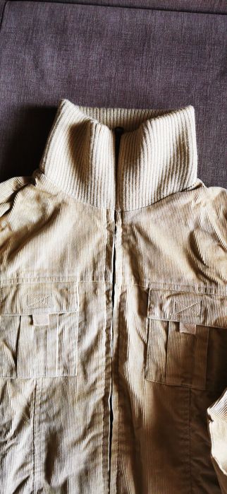 Jaqueta beje da Quebramar