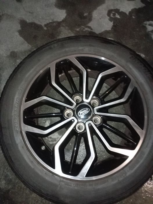 Jantes Ford  com pneus RD16
