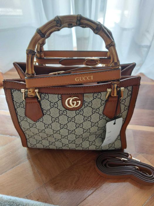 Mala Gucci Diana