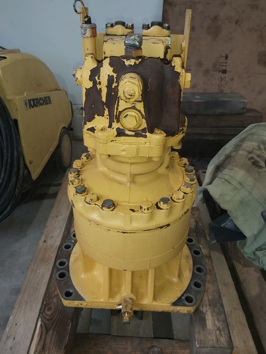 Kolumna obrotu komatsu pc 290-6  - części