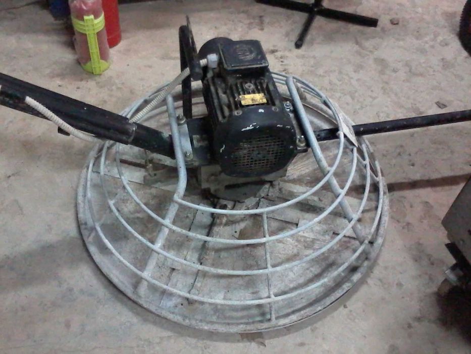 Оренда загладжуючої машини по бетону Oskar