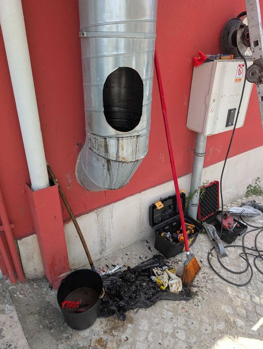 Limpeza de condutas e hotts coifas