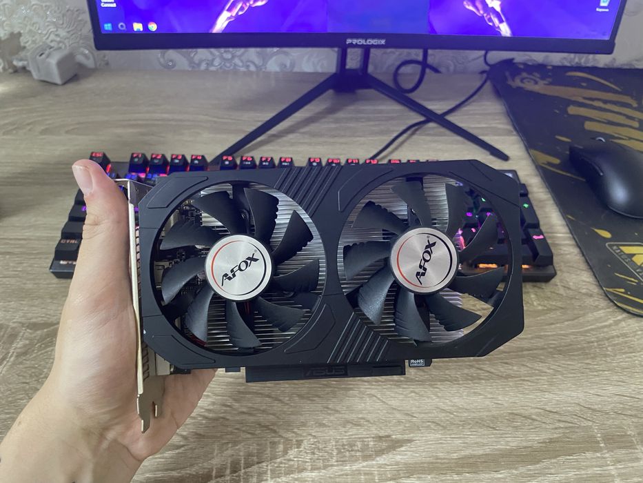Відеокарта rx 560 4gb AFOX