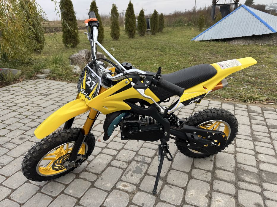 Дитячий мотоцикл