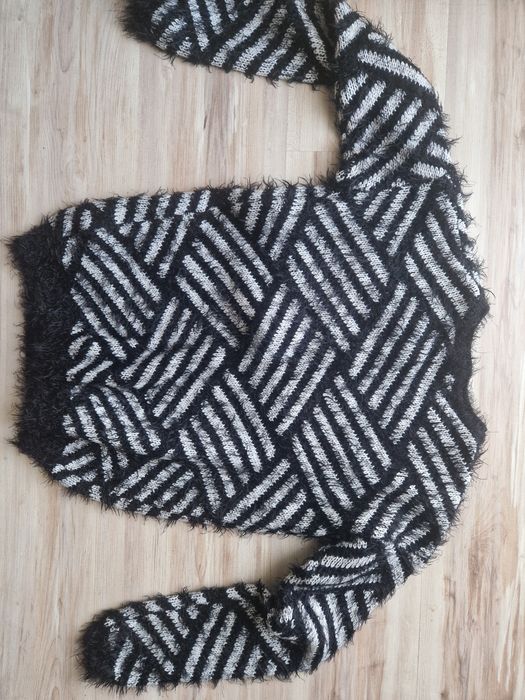 Biało-czarny igiełkowy sweter rozm. XS C&A Clockhouse