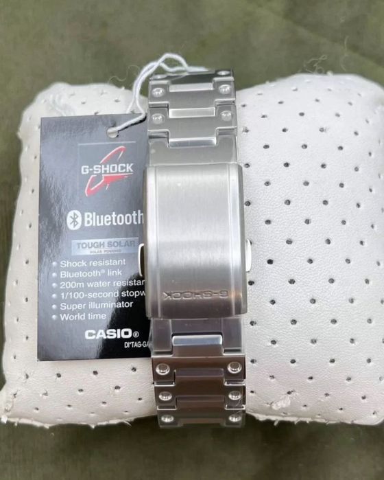 Продаю свои Casio G-Shock GM-B2100D
