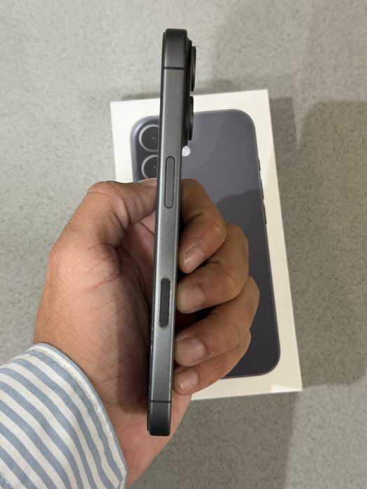 IPhone 17 256gb preto - Igual a novo