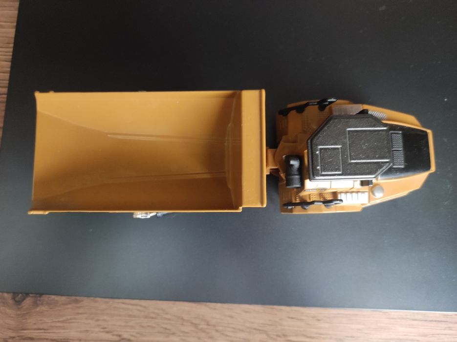 Самосвал Huina  Toys 1712