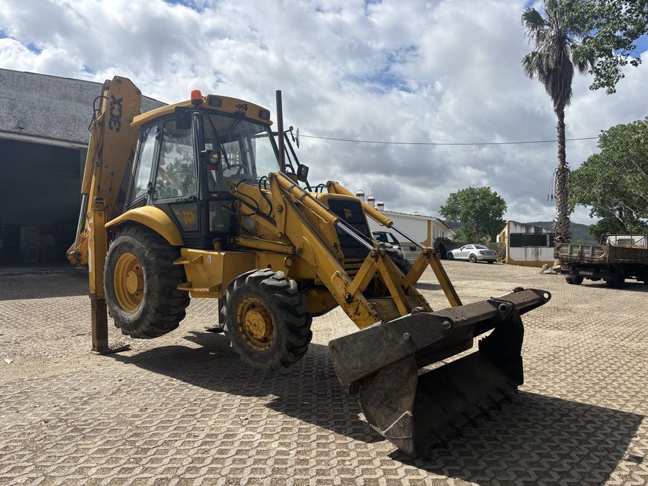 Jcb 3cx  retro escavadora