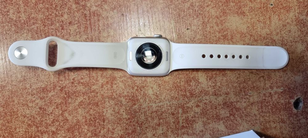 Apple watch se 2 GPS Stan idealny