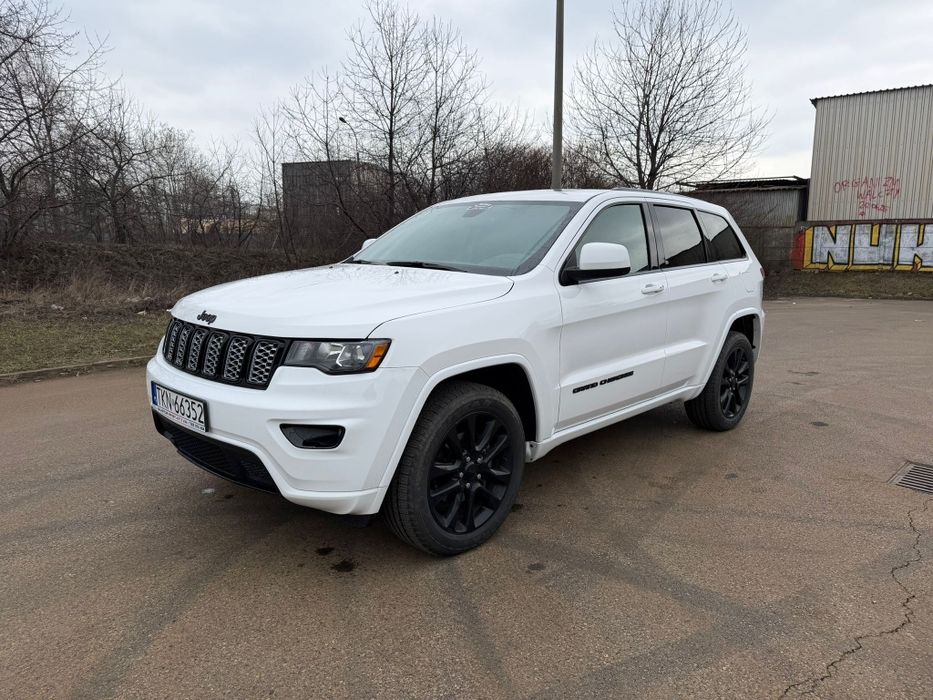 Jeep Grand Cherokee wk2 altitude 3.6