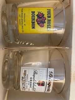 Conjunto de 6 copos de marcas decorados - nunca usados