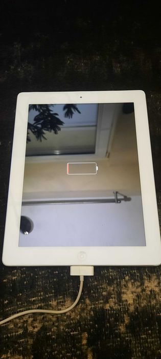 ipad   apple bialo srebrny