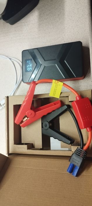 Jump starter/Power Bank Rozruchowy