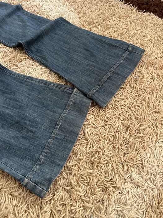 Джинсы bootcut