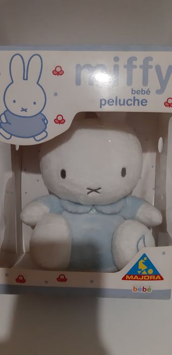 Peluche com guiso Miffy novo