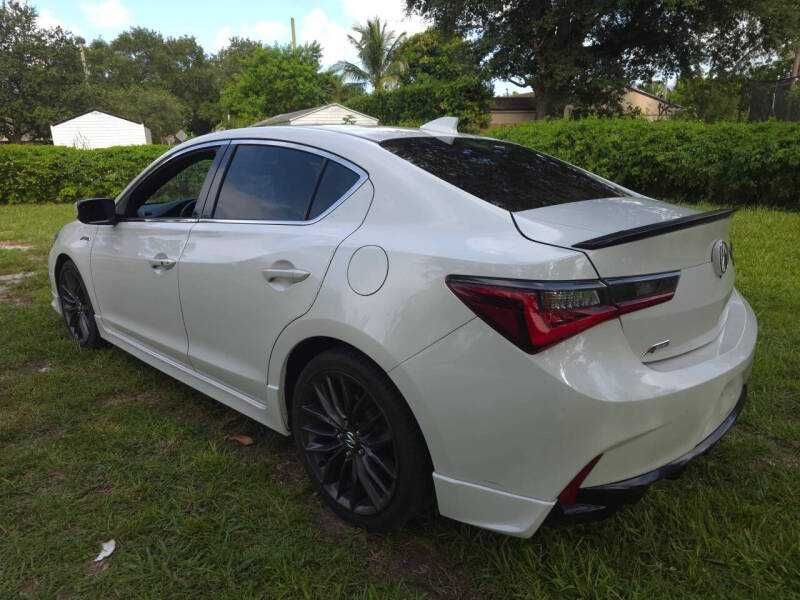 2019 Acura ILX w/Premium w/A-SPEC