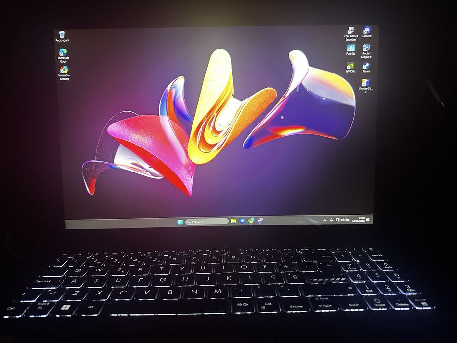 Portatil gaminh NOVO