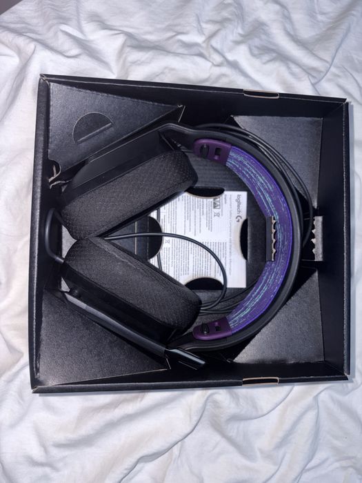 Słuchawki Logitech G335 Nauszne Czarny