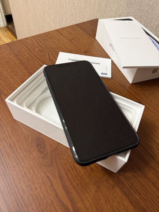 iPhone Xs Max 64gb ( бита задня кришка)