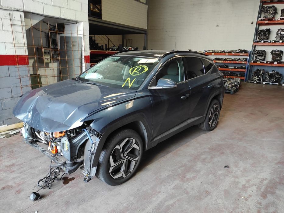 Guarda-Lamas Frente Direito Hyundai Tucson