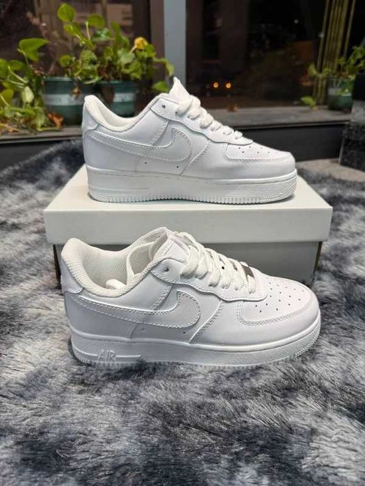 Nike_Air_Force_1_Low_07_White R.43