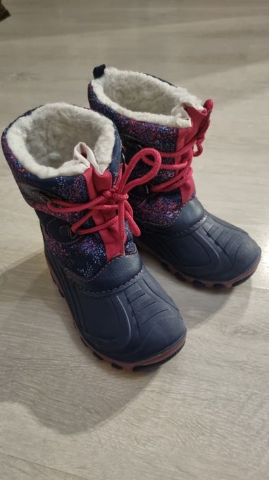 Buty śniegowce świecące podeszwy r.26