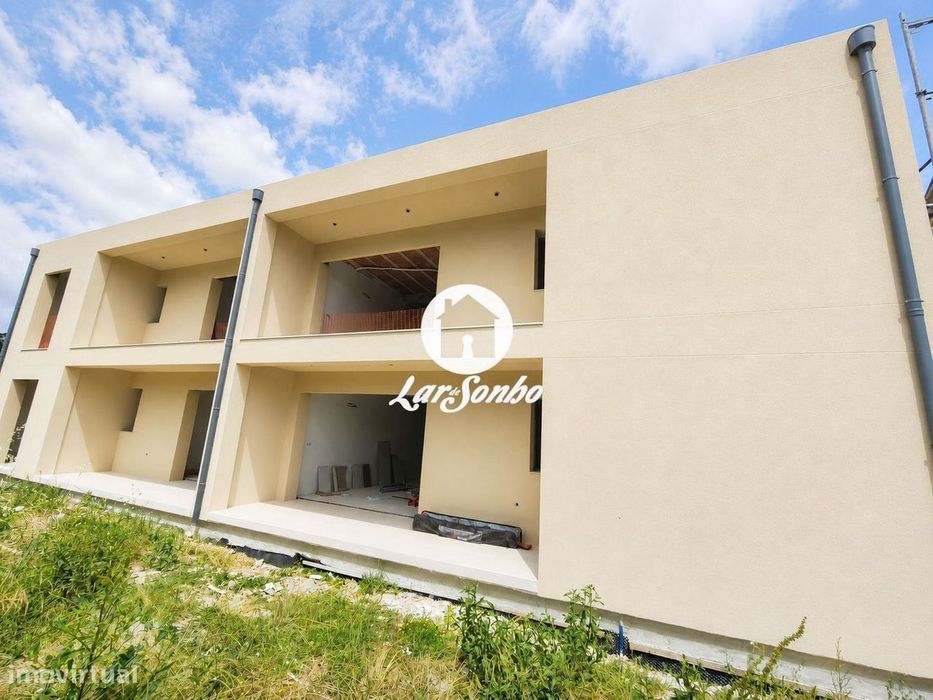 Apartamento T2 Em Condomínio