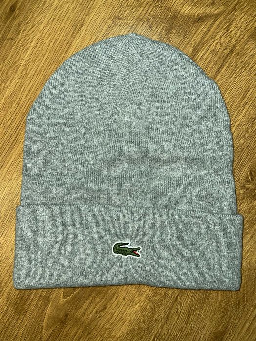 Зимняя шапка унисекс Lacoste