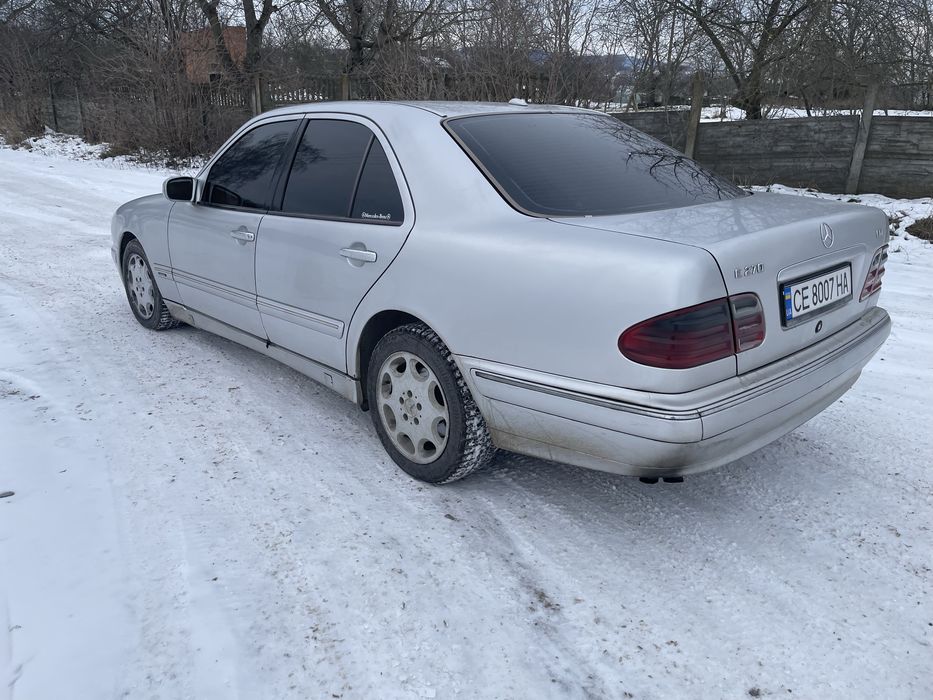 Продам обміняю Mersedes 210 2.7 d avtomat